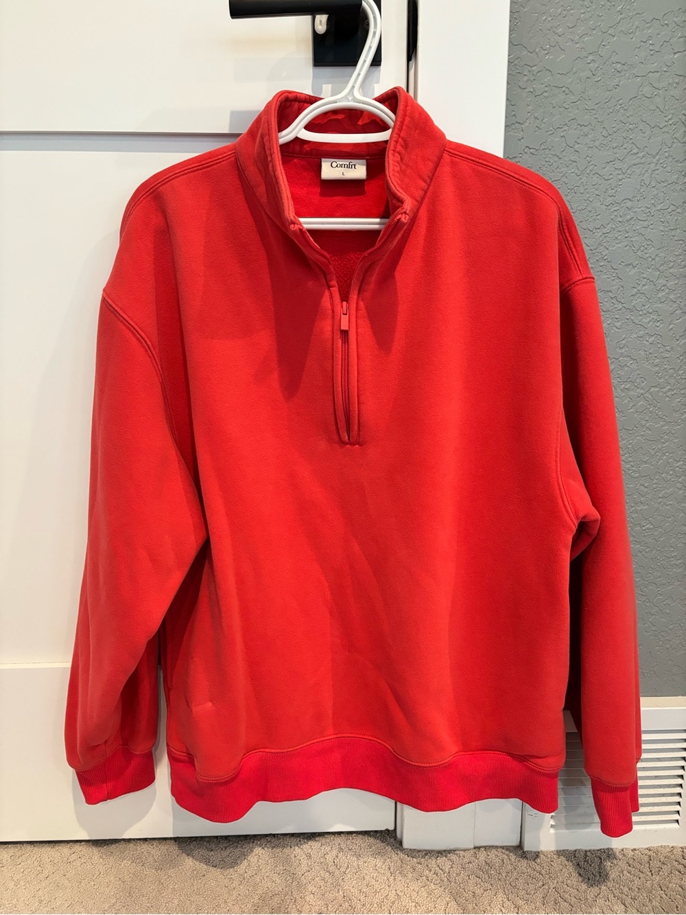 COMFRT Basic Quarter Zip Mock Neck Hibiscus Red Large